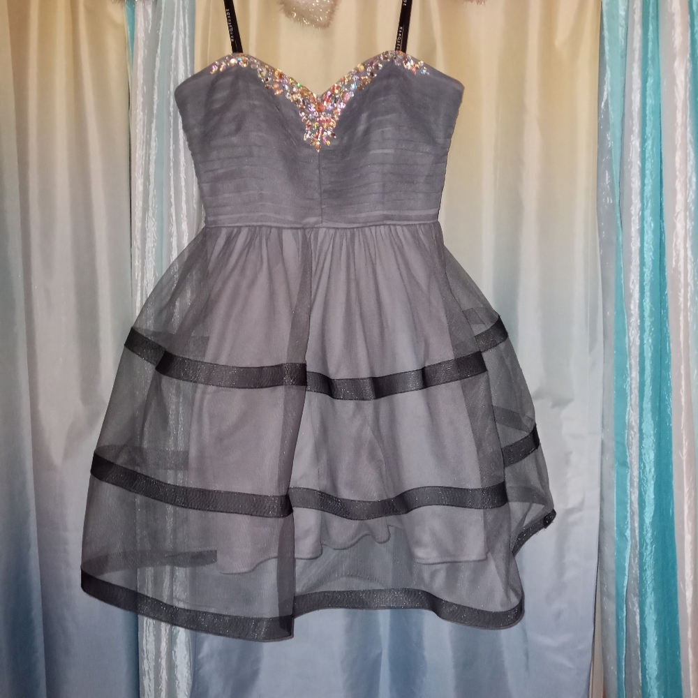 5/6 MASQUERADE GRAY RHINESTONE MINI PROM FORMAL DRESS
